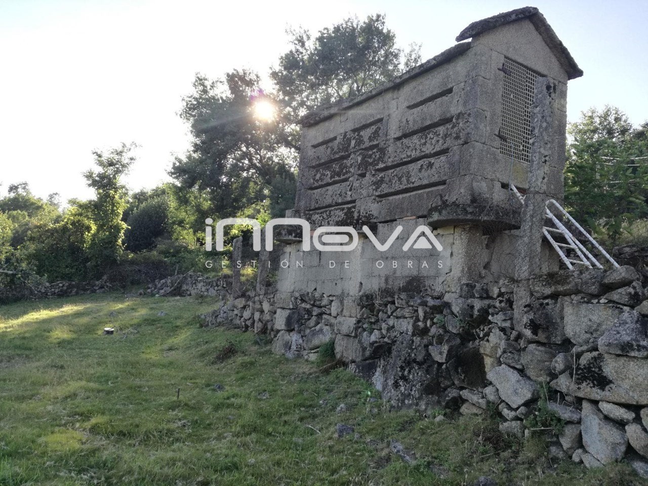 Foto 3 Casa de piedra para restaurar en Cotobade